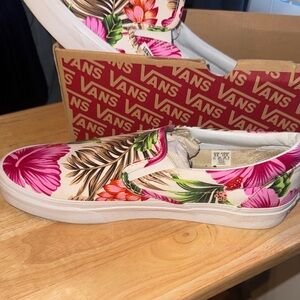 Vans Women's Tropical Floral Slip-On Sneakers - Pink and Green